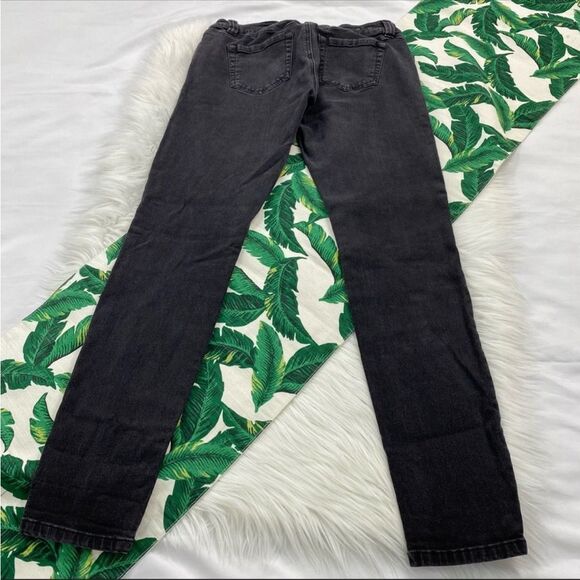 Cabi Knight Super Skinny Jeans 098 - Picture 2 of 4